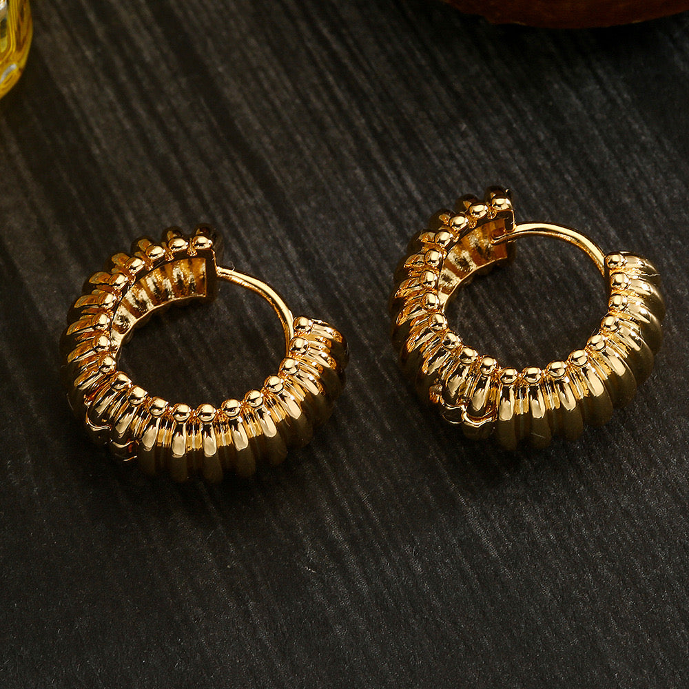 Aros Dorados Acanalados