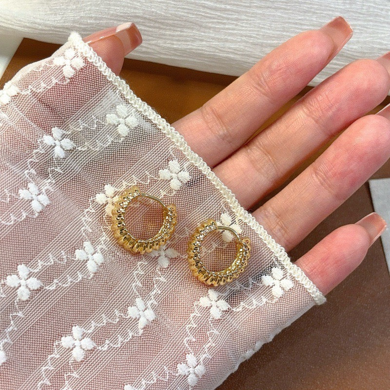 Aros Dorados Acanalados