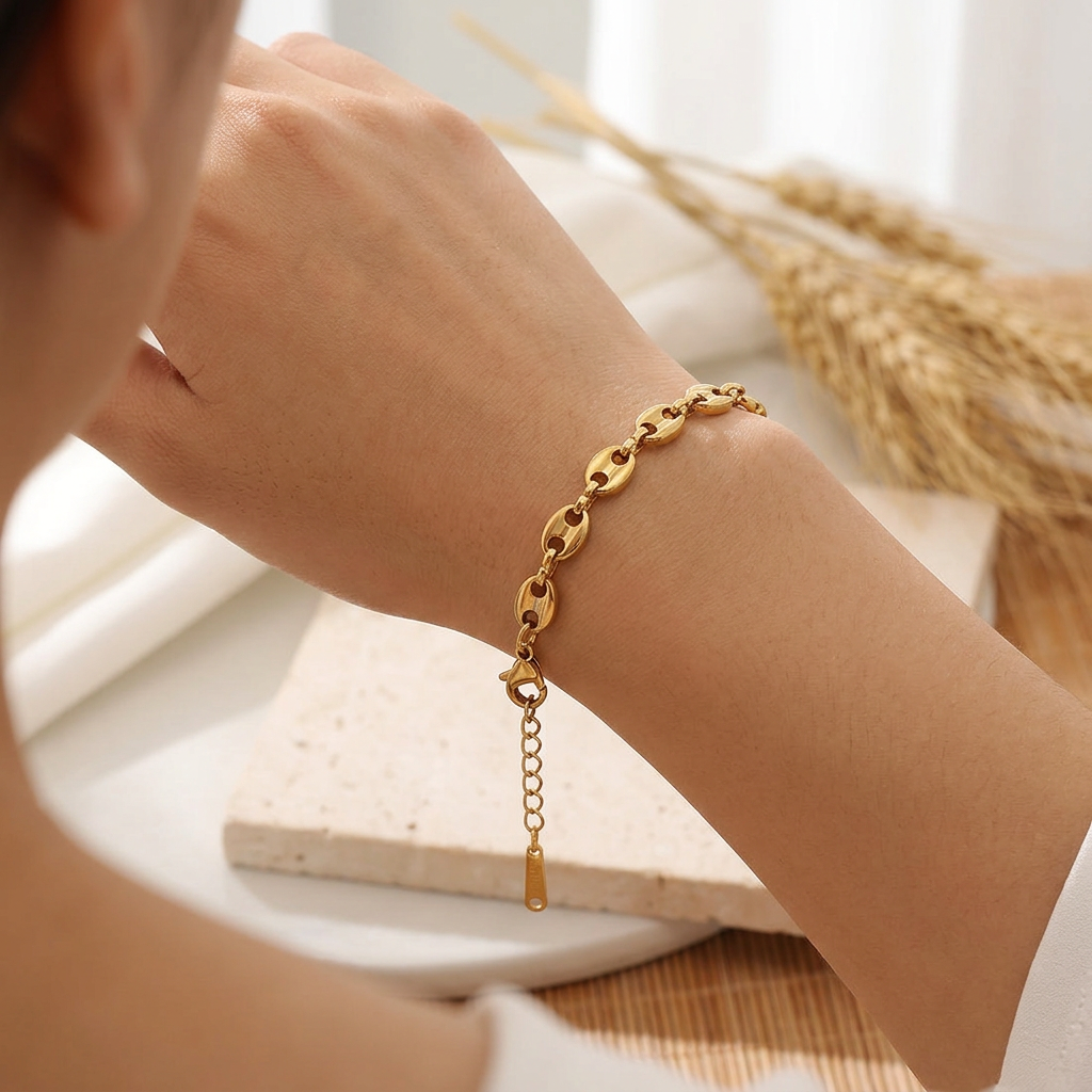 Pulsera dorada de acero inoxidable – Eslabones elegantes