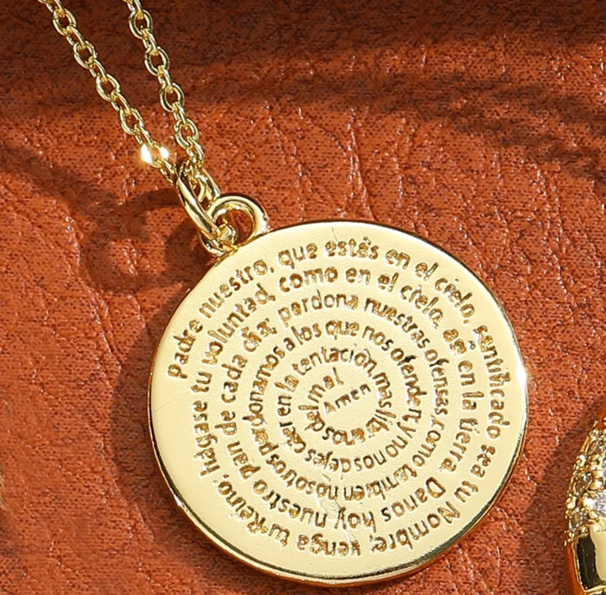 Collar Medalla Padre Nuestro