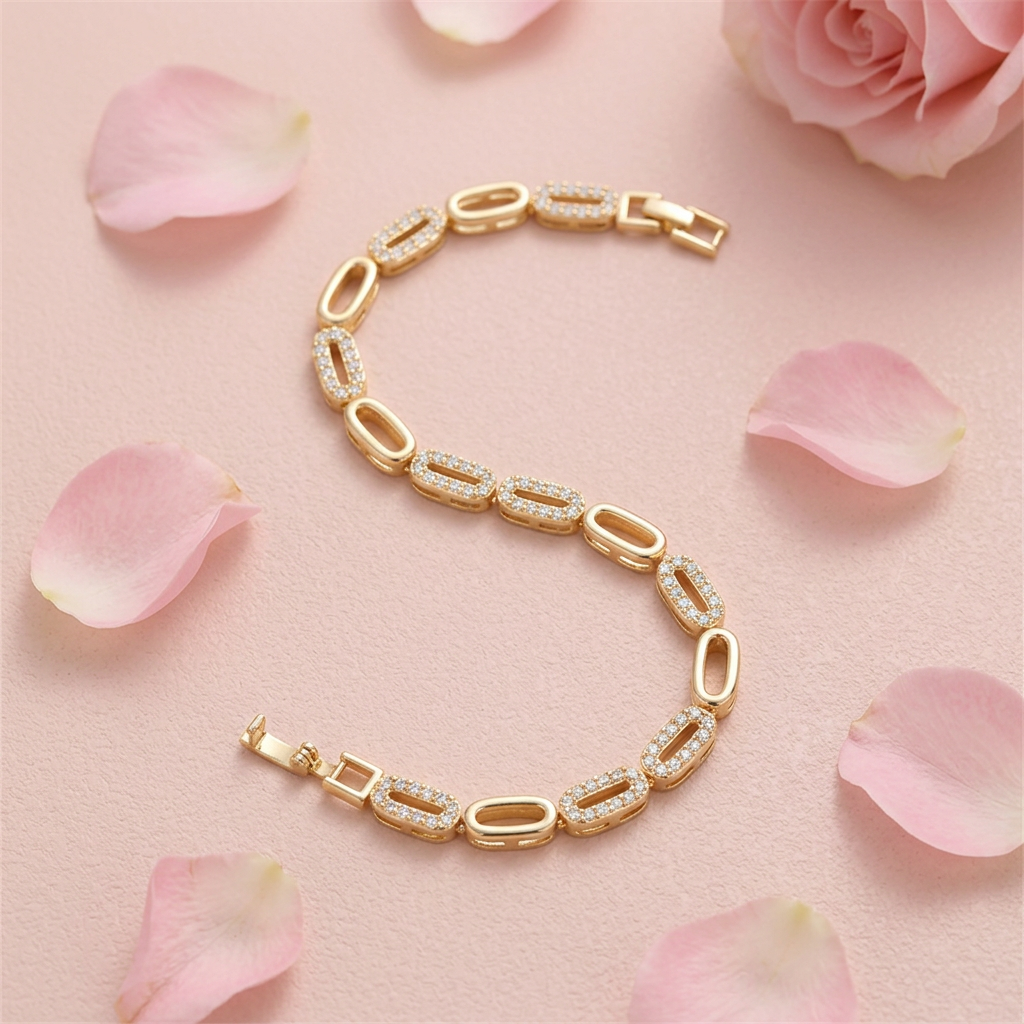 Pulsera Dorada con Circonitas y Eslabones Ovalados