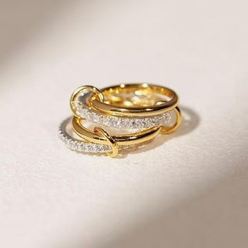 Gold Interlocking Link Ring