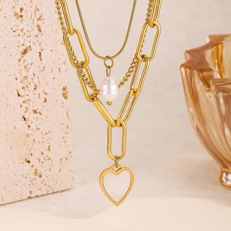 Collar Multicapas Corazón y Perla