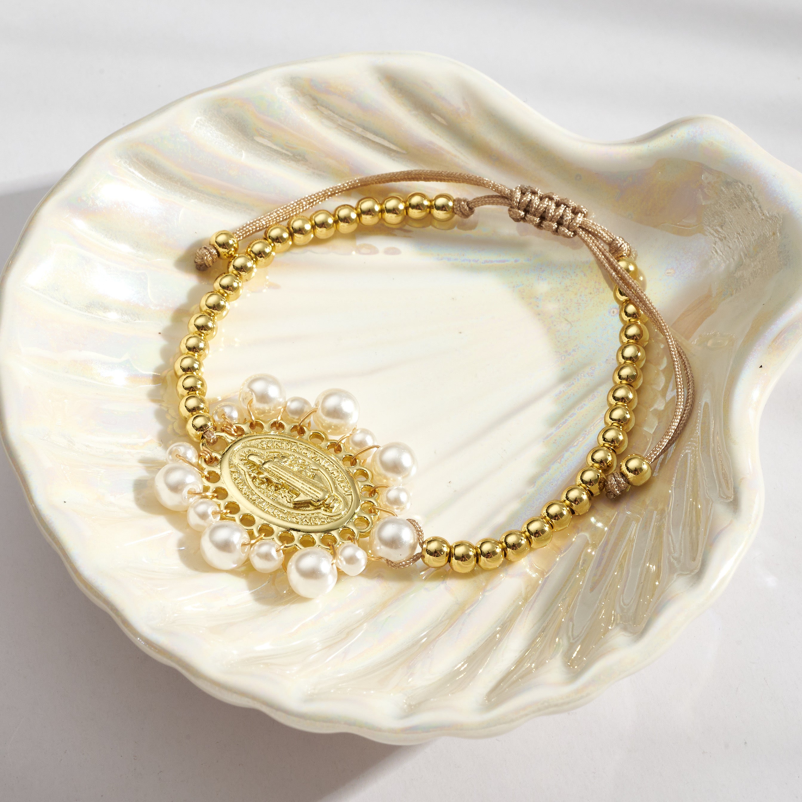 Brazalete ajustable de san Benito